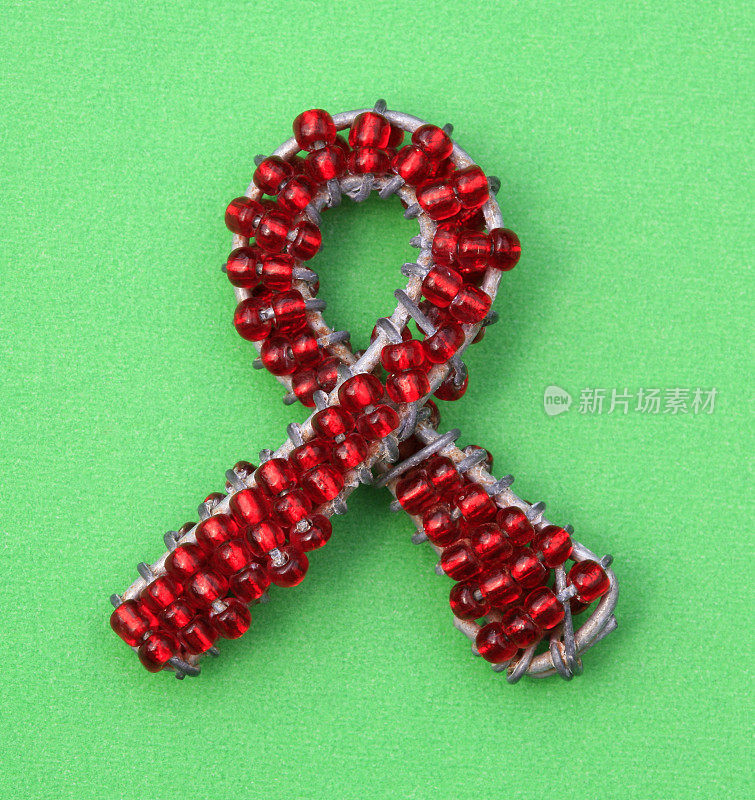 用珠子做成的艾滋病毒/艾滋病标志